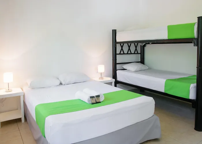 Hostal Che & Bar Adults Only *